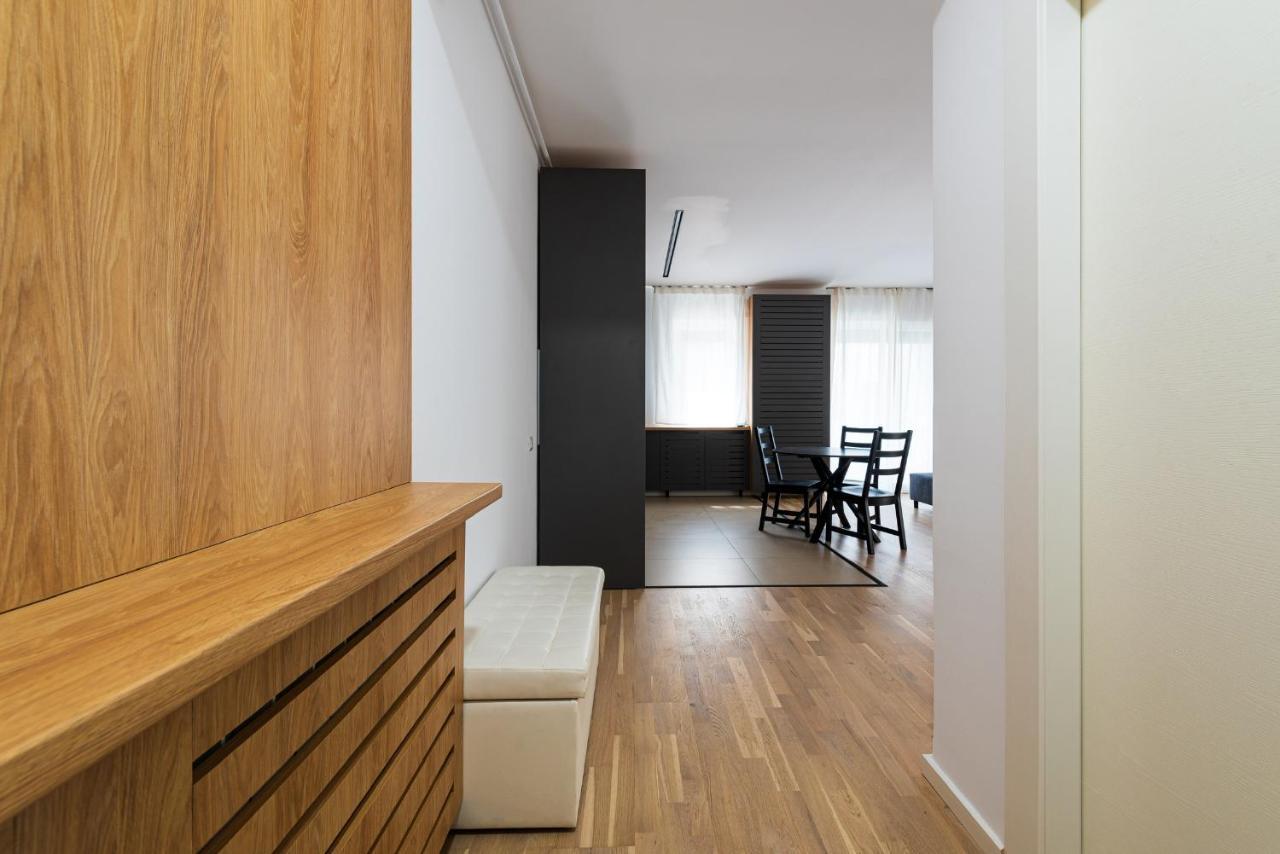 Sara - Stylish Apt With Balcony Near Piata Obor บูคาเรสต์ ภายนอก รูปภาพ