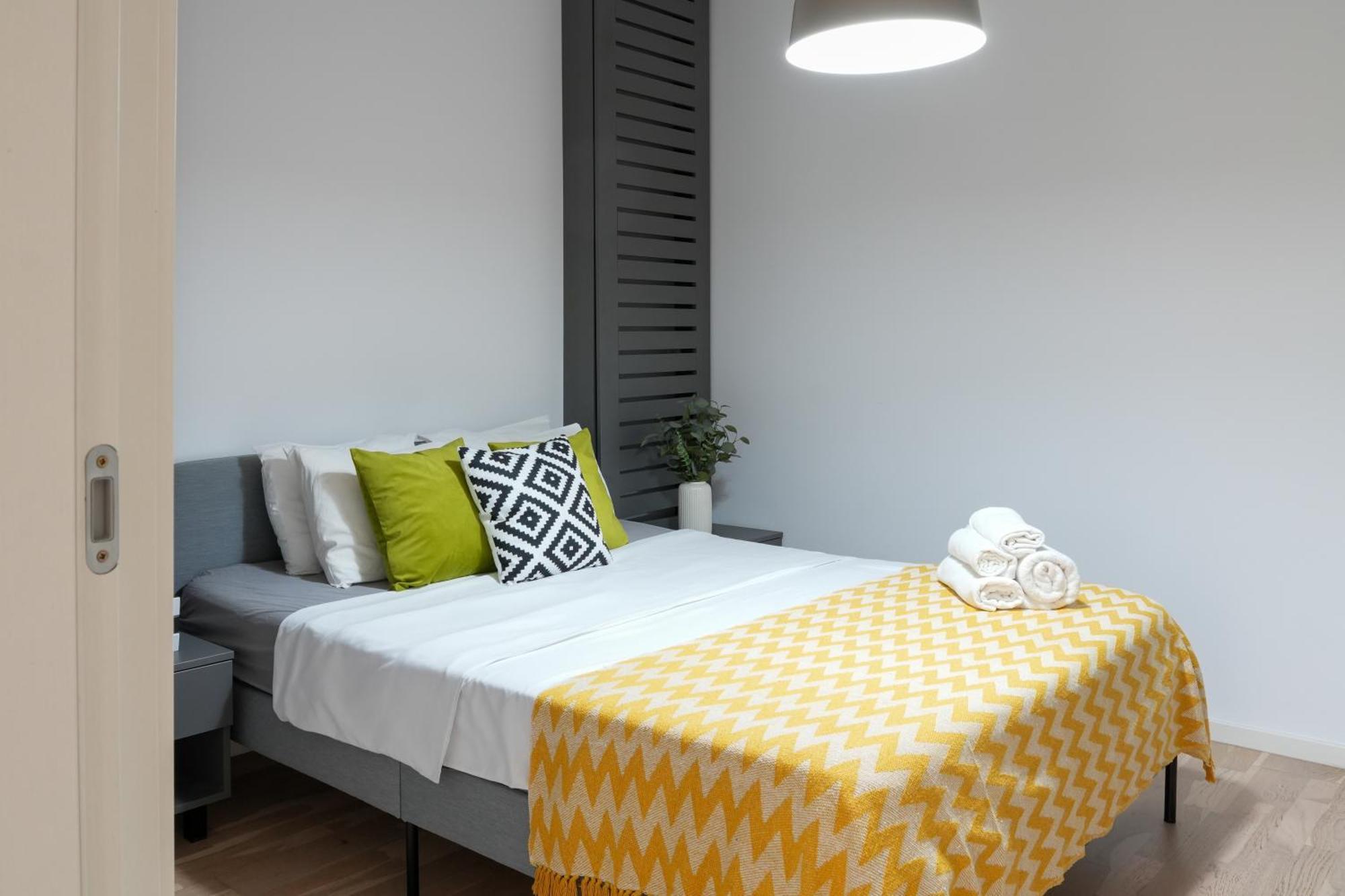 Sara - Stylish Apt With Balcony Near Piata Obor บูคาเรสต์ ภายนอก รูปภาพ